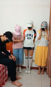 年輕學生妹裸貸還不起錢被雞頭強迫直播粗暴4P