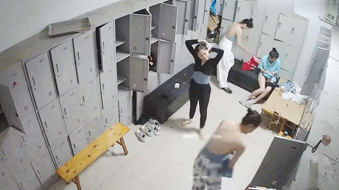 迷妹推荐--里面的小姐姐身材好人又漂亮，姿势优美的舞蹈