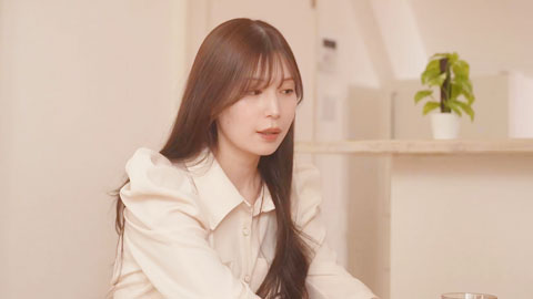 禁欲一个月 女朋友不在期间 和青梅竹马做爱的3天__001