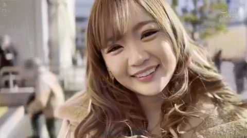 配对绝赞抽插辣妹～用玩弄奶头的骑乘位扭腰连射让精子干沽-01