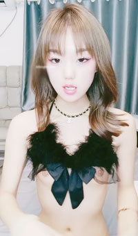 木槿柒柒 清纯美女 洁白如玉 一字马黑丝高跟自慰