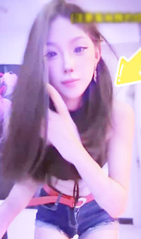 【你变了,你现在都开始录我了!