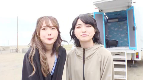 在台风就要直击的海岸，随机疗愈疲惫男人们榨出的破婊恶魔的台风连续中出逆搭讪