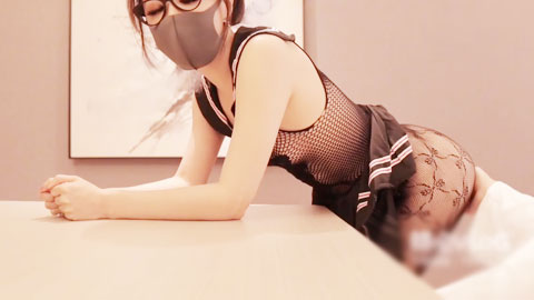 迷妹推荐--这么听话的黑丝小女仆你想拥有吗_淫荡女仆骚穴灌满精液