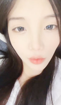 清纯女神~道具狂插自慰~流白浆!