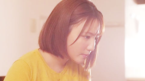 迷妹推荐--良家巨乳人妻下海做女仆