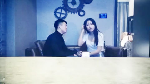 迷妹推荐--超短裙漂亮小姐姐