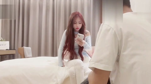 迷妹推荐--吴某凡凡嫖过的外围又被爆操